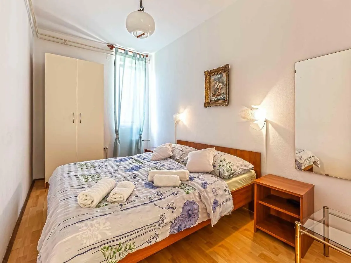 Nada Apartamento Poreč